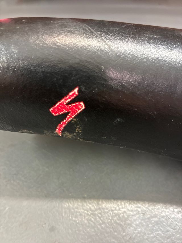 Sillín Specialized Retro Negro