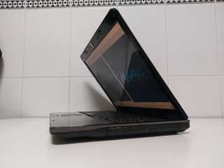 Portátil Packard Bell Easynote Hera G