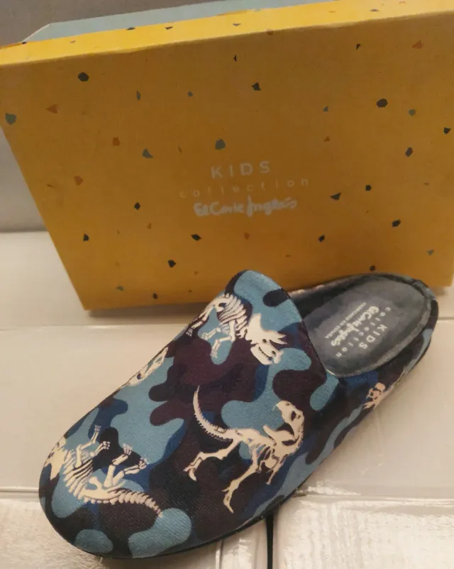 Zapatillas niños Talla 33  Hechas en España