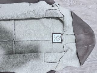 Chaqueta niña con capucha y botones. Talla 9-10 añ