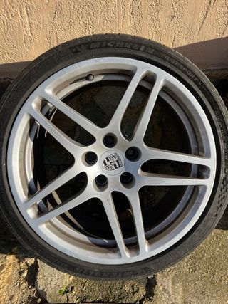 Llantas Porsche Macan 18' ESTRECHAS
