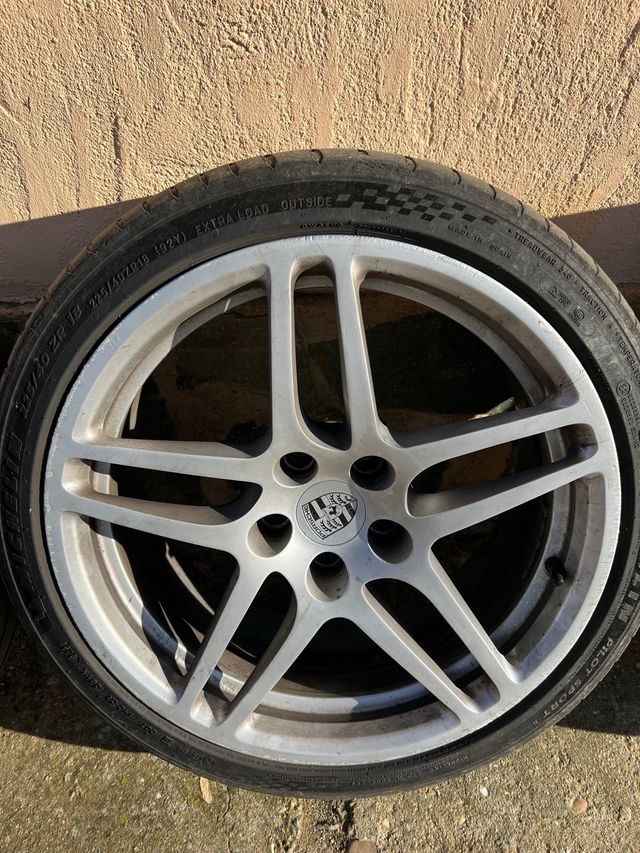 Llantas Porsche Macan 18' ESTRECHAS