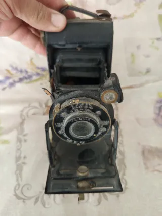 Cámara Kodak Antigua Negra