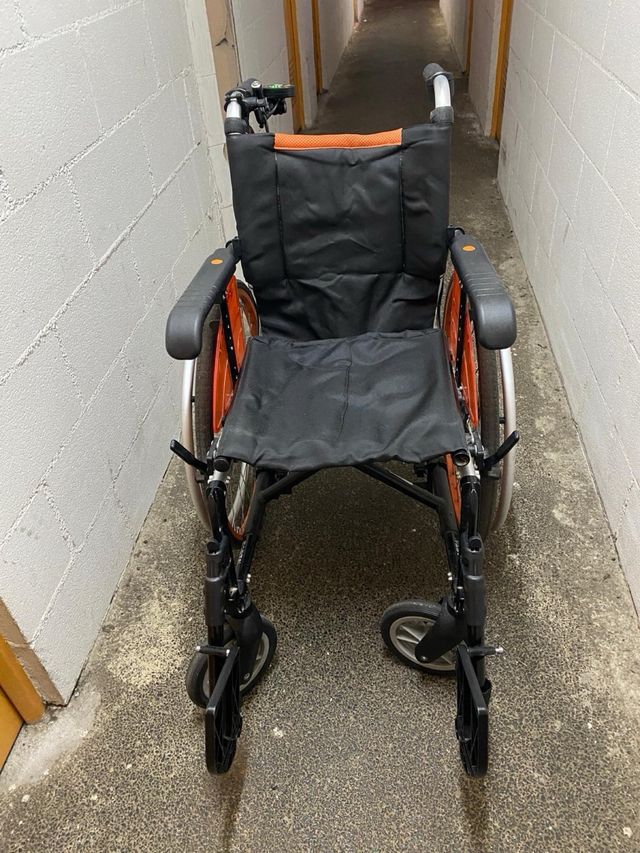 Silla de ruedas Forta