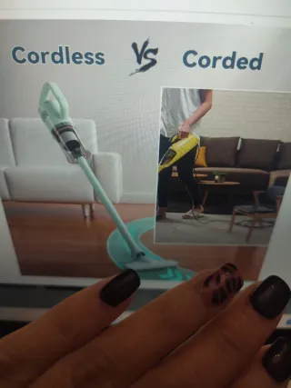 Aspirapolvere senza fili leggera