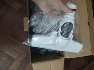 Aspirapolvere senza fili leggera