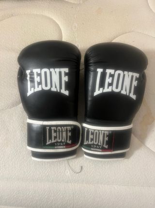 Guantes de boxeo Leone negros