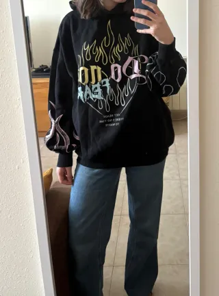 Sudadera oversize Bershka negra