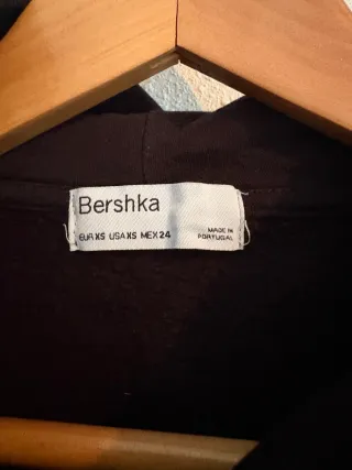 Sudadera oversize Bershka negra
