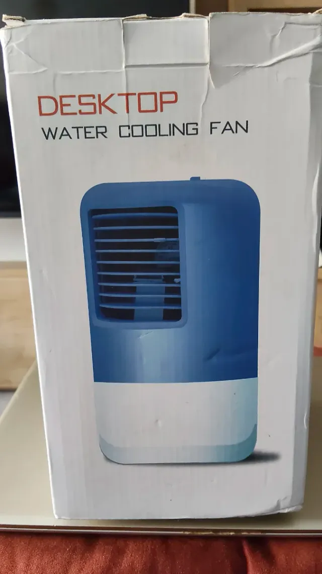 Ventilador Aire acondicionado de mesa azul y blanc