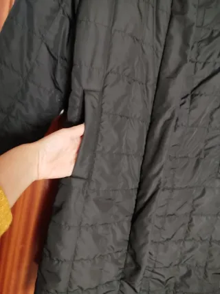 Abrigo acolchado negro mujer