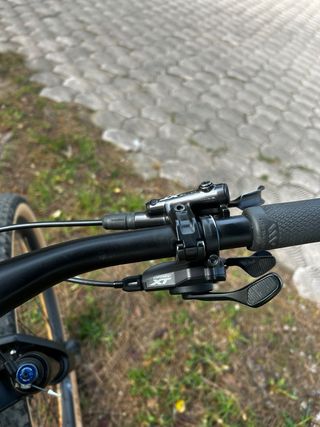 Bicicleta Unica Bikes de doble suspensión