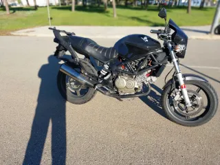 Portamaletas Givi Wingrack Honda VTR 250