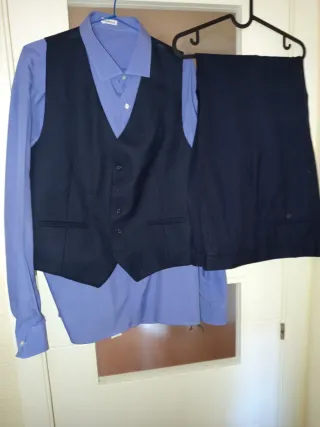 Conjunto traje hombre: pantalón  chaleco y camisa