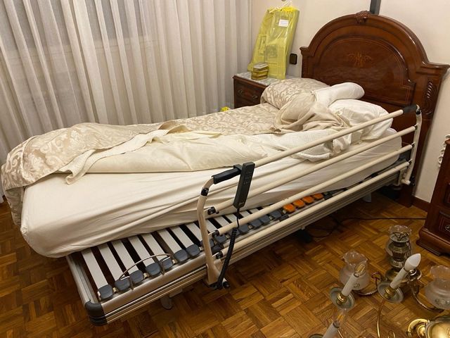 Cama articulada Pardo