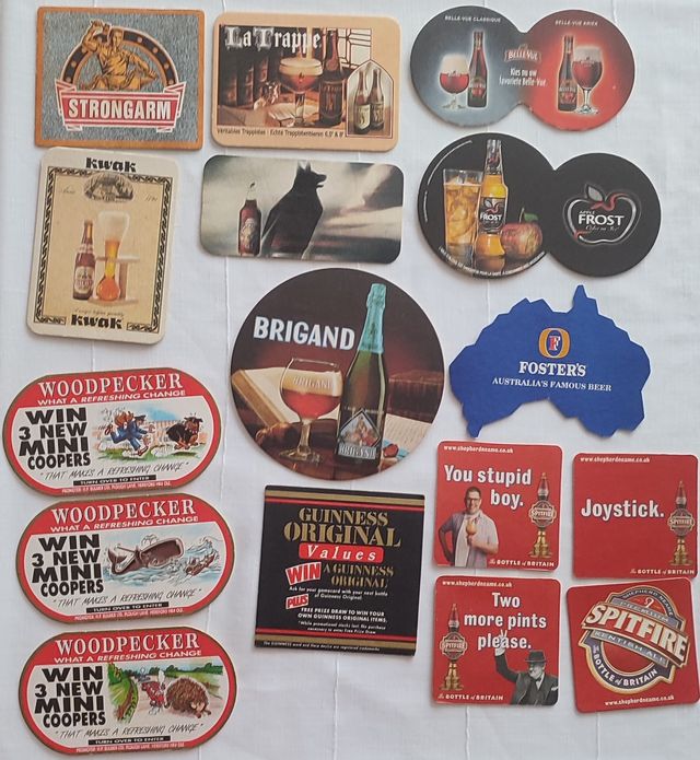 Colección de posavasos de cerveza