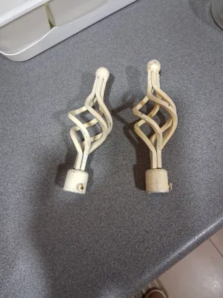 Barras cortinas color crema