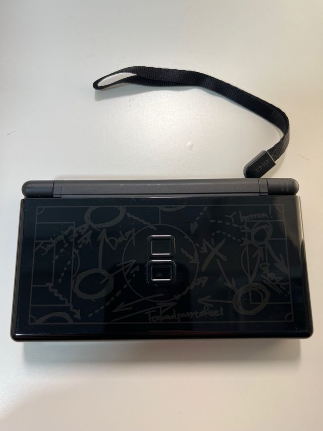 Nintendo DS Lite Winning Eleven Ed. Especial