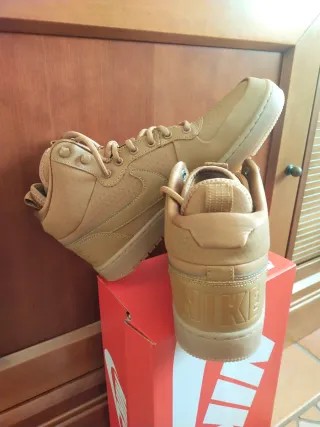 Zapatillas Nike Court Borough Mid Talla 42.5