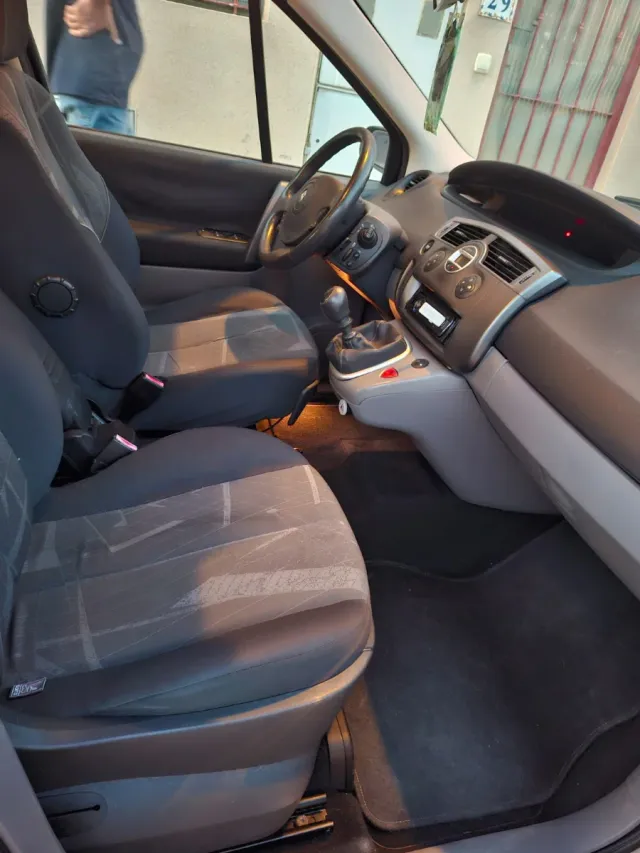 Renault Megane Scenic