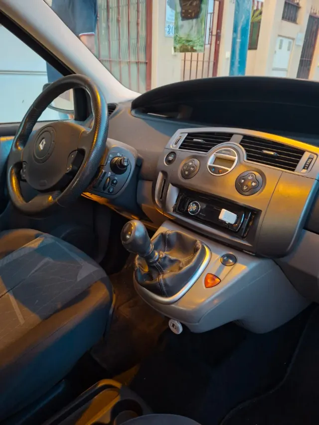 Renault Megane Scenic