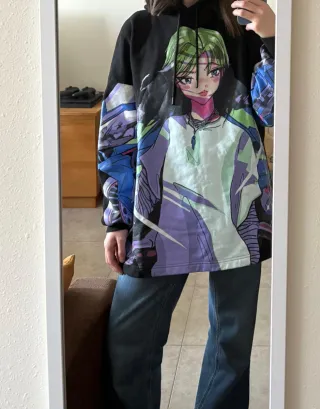 Sudadera Billie Eilish x Bershka anime