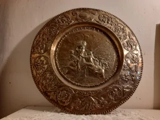 Plato Antiguo Metal La Vendimia