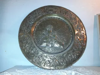 Plato Antiguo Metal La Vendimia