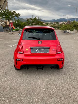 Abarth 500 595 Competizione 1.4 16v T-Jet 132kW E6