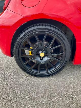 Abarth 500 595 Competizione 1.4 16v T-Jet 132kW E6