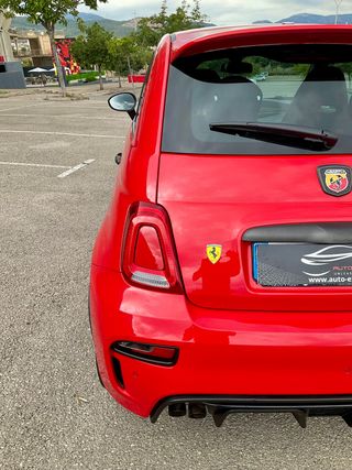 Abarth 500 595 Competizione 1.4 16v T-Jet 132kW E6
