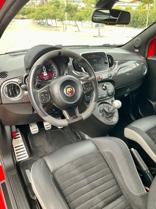 Abarth 500 595 Competizione 1.4 16v T-Jet 132kW E6