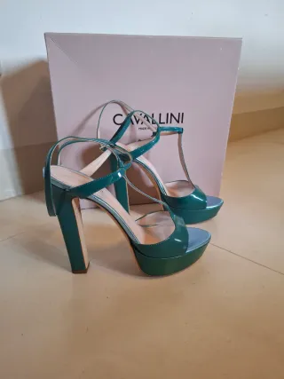 Scarpe con tacco Cavallini
