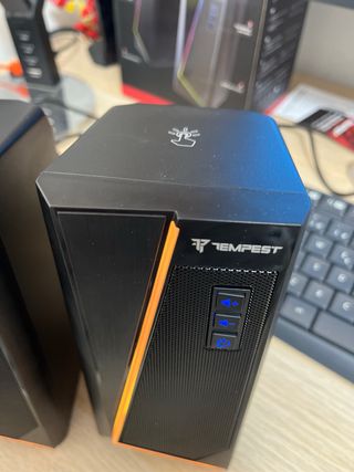 Altavoces Tempest M20 Negro y con luces led