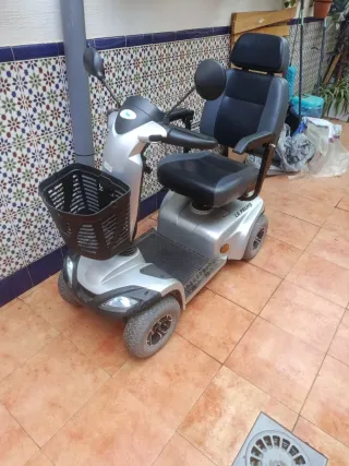 Scooter movilidad reducida eléctrica
