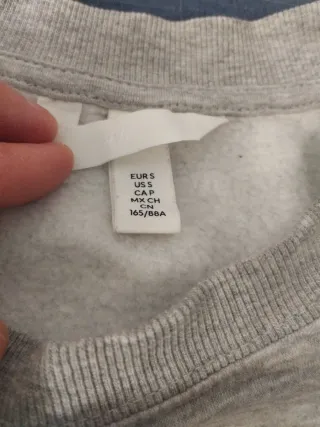 SÓLO HAGO ENVÍOS Sudadera Gris H&M