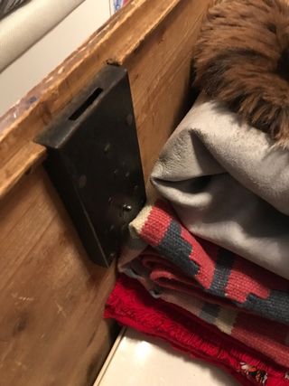 Baúl antiguo de madera