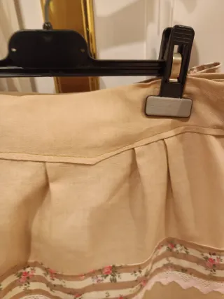 Falda huertana niña: Zagalejo y delantal