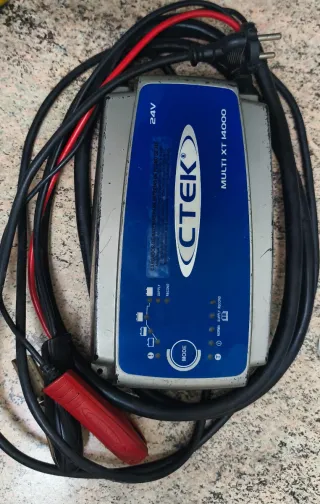 Cargador CTEK XT 14000