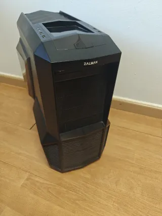 Caja Torre PC Zalman