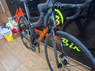 KTM Revelator Elite