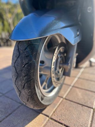 Suzuki Burgman 400