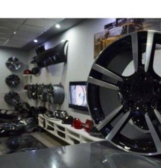 Juego de 4 Llantas 19 Turbo Black P009