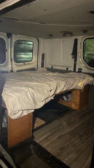 Cama para furgoneta camper