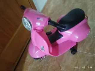 Moto eléctrica infantil rosa