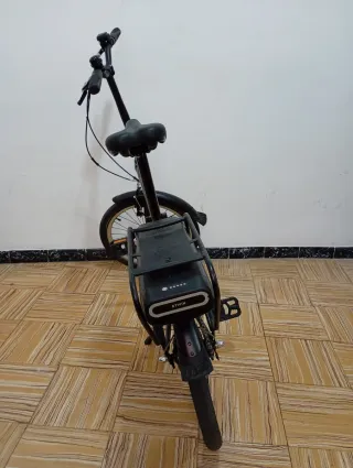 Bicicleta Eléctrica Plegable Negra