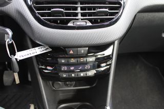 Peugeot 2008 1.6 hdi 2014
