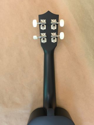 Ukelele Soprano 21" con funda y accesorios - Negro