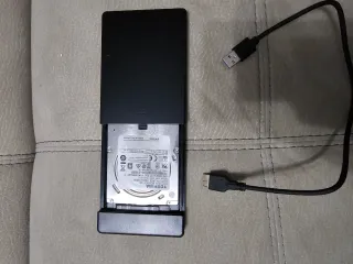 Hard disk Toshiba + case esterno