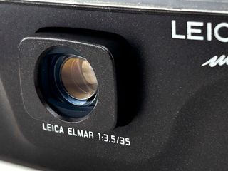 Cámara analogica compacta LEICA MINI 35/f3.5 - OK!